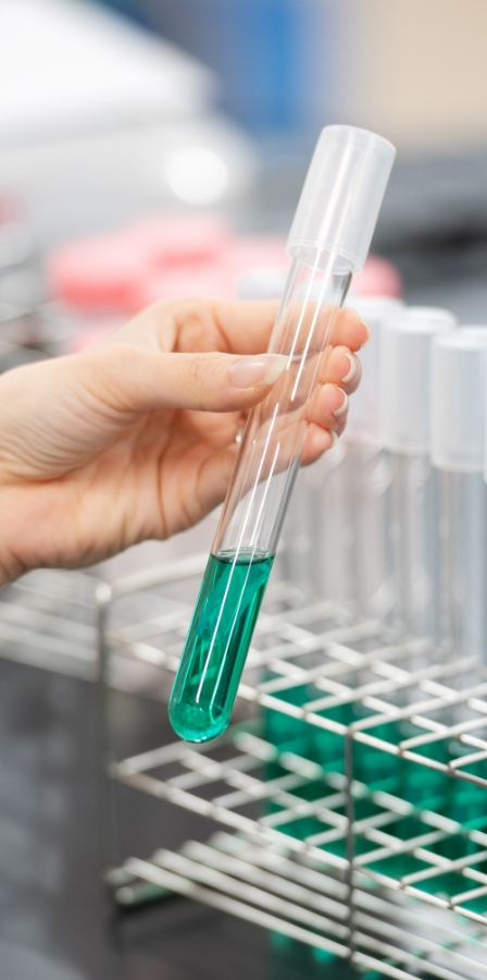 京都工場・品質管理職（検査係）